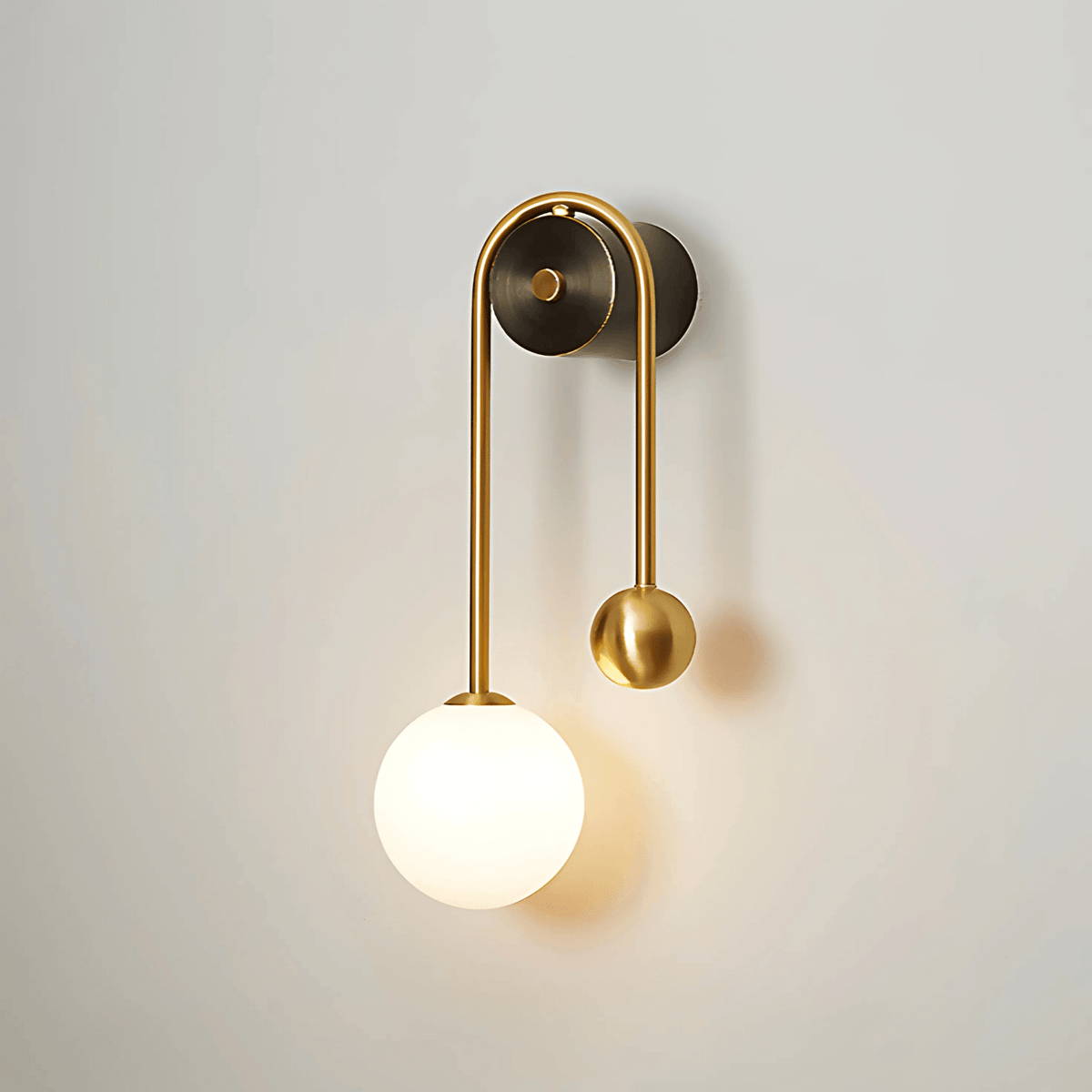 Balanced Wall Light – alternate view 11