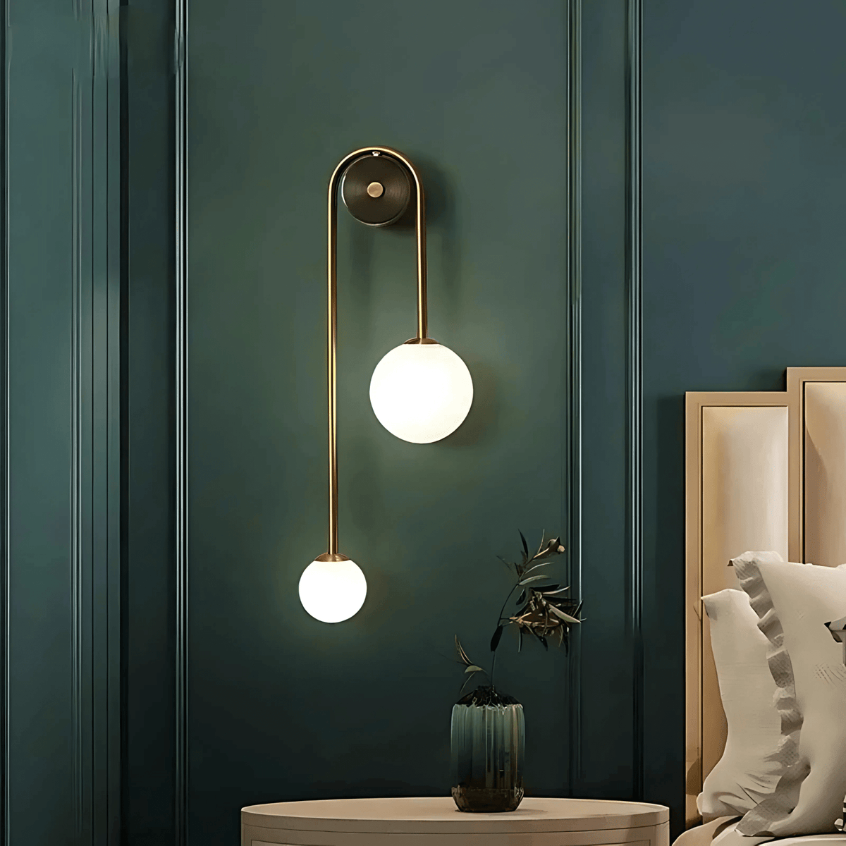 Balanced Wall Light – alternate view 5