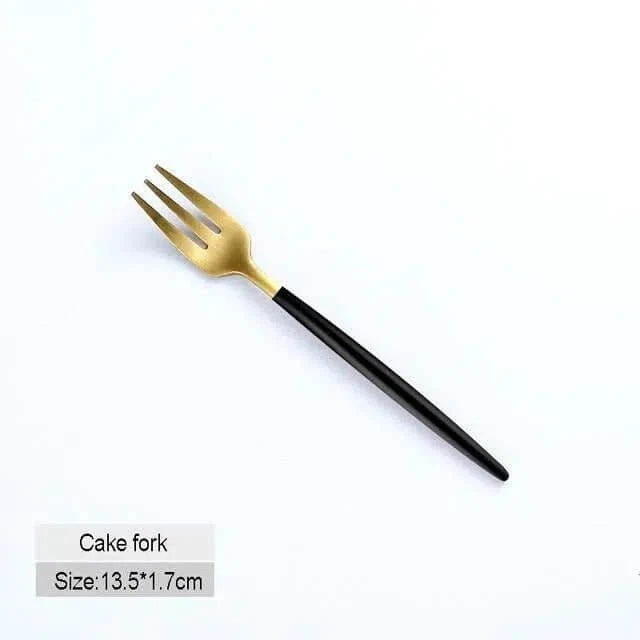 Black & Gold Cutlery Set – alternate view 8