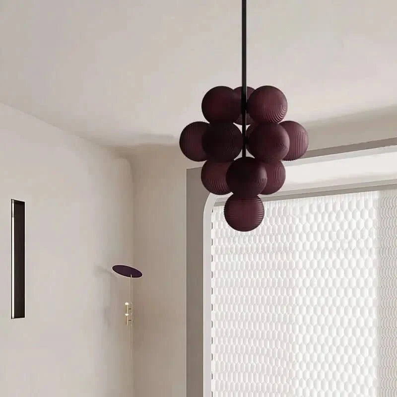 Covent Garden Chandelier – alternate view 3