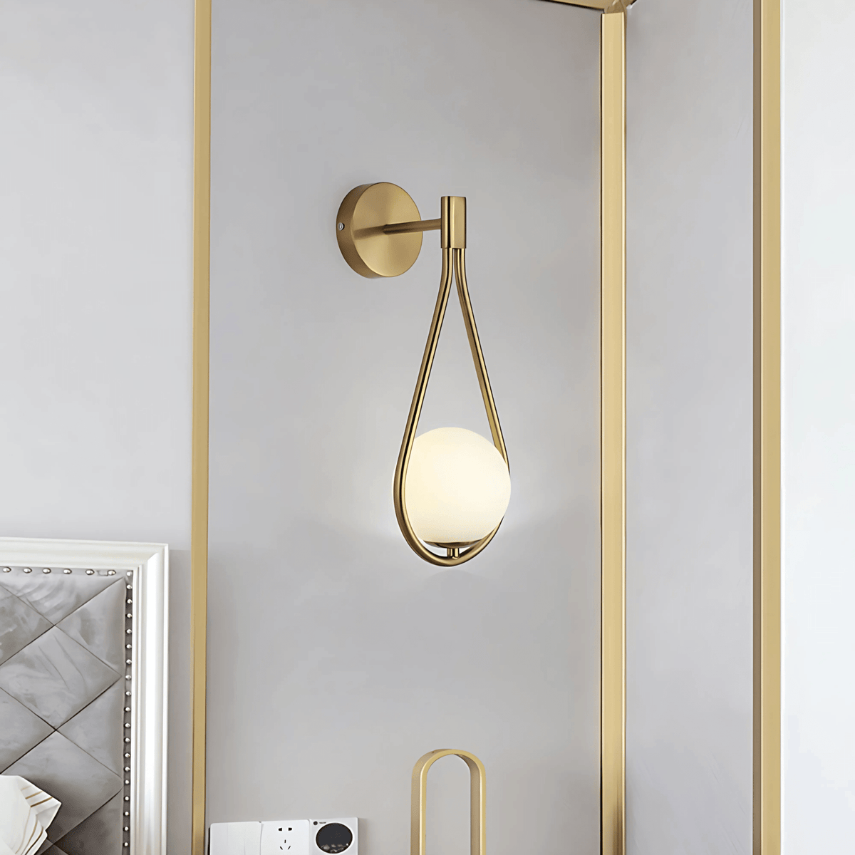 Droplet Wall Light – alternate view 14