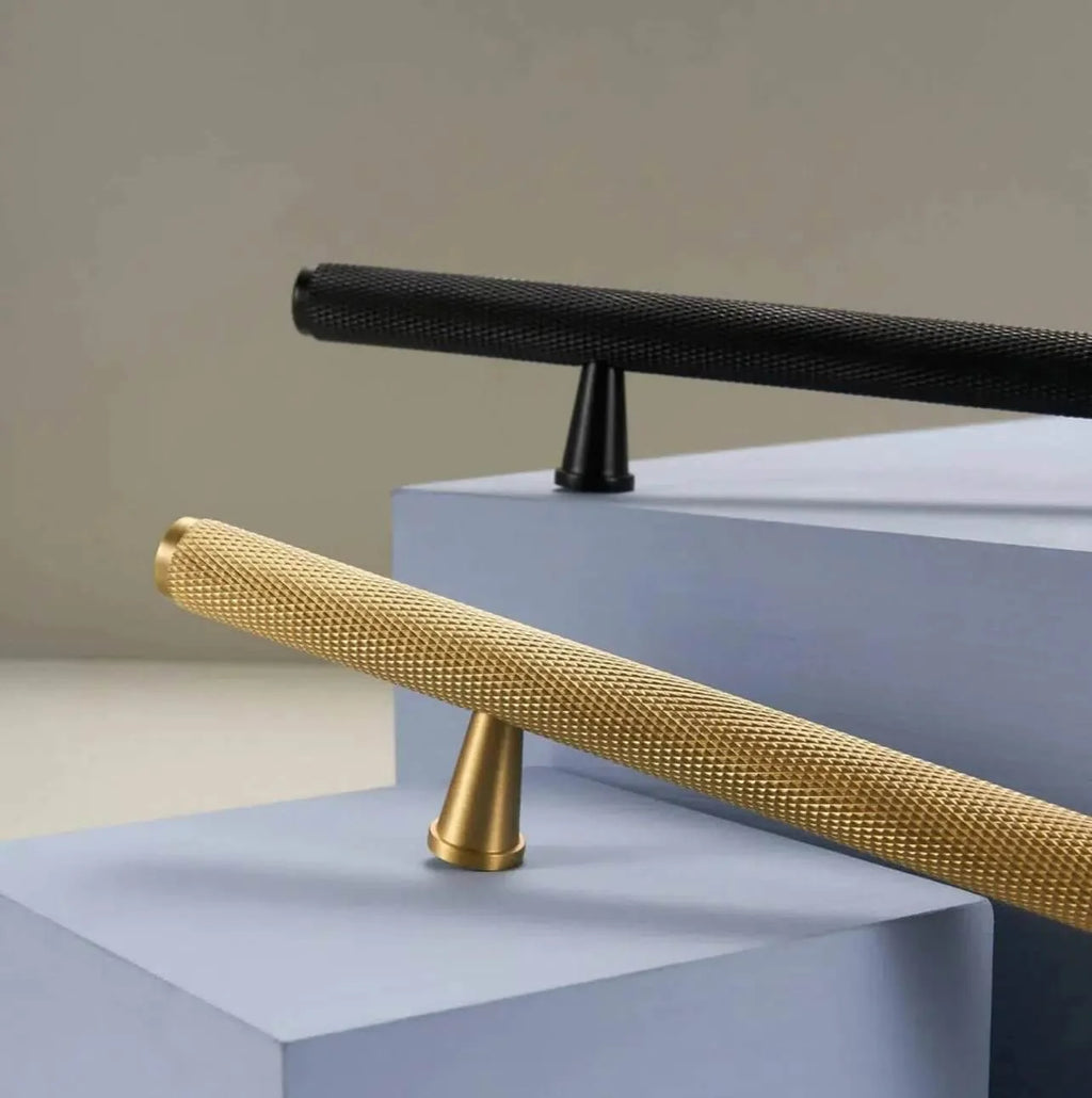 Knurled Handles