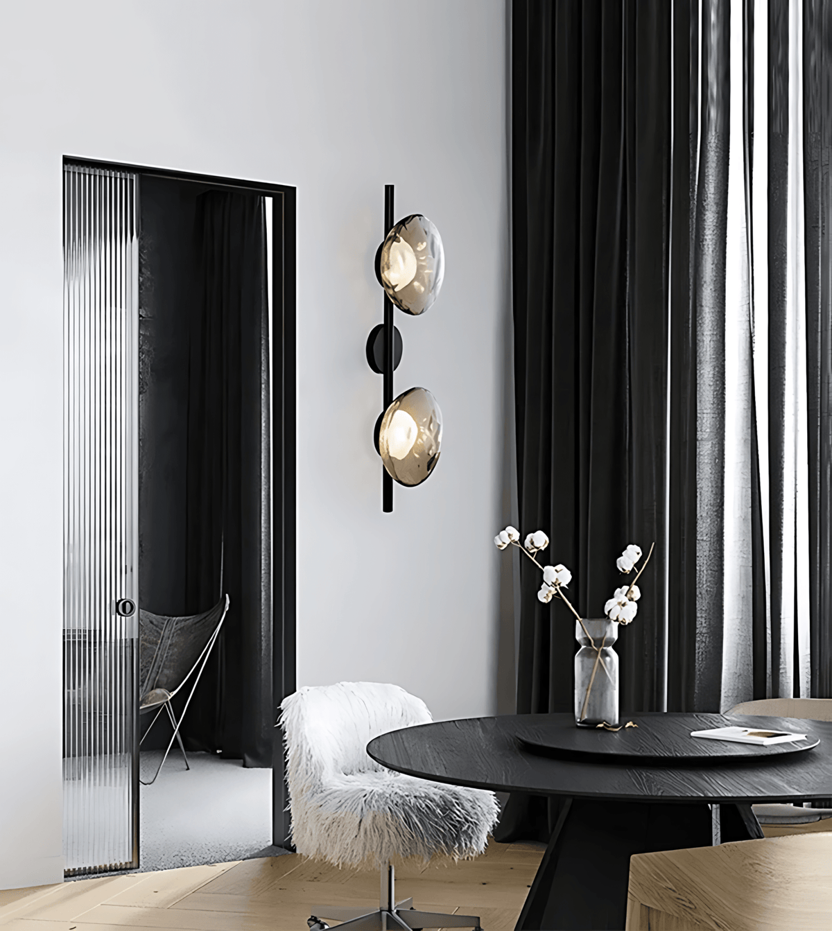 Oyster Wall Light – alternate view 3