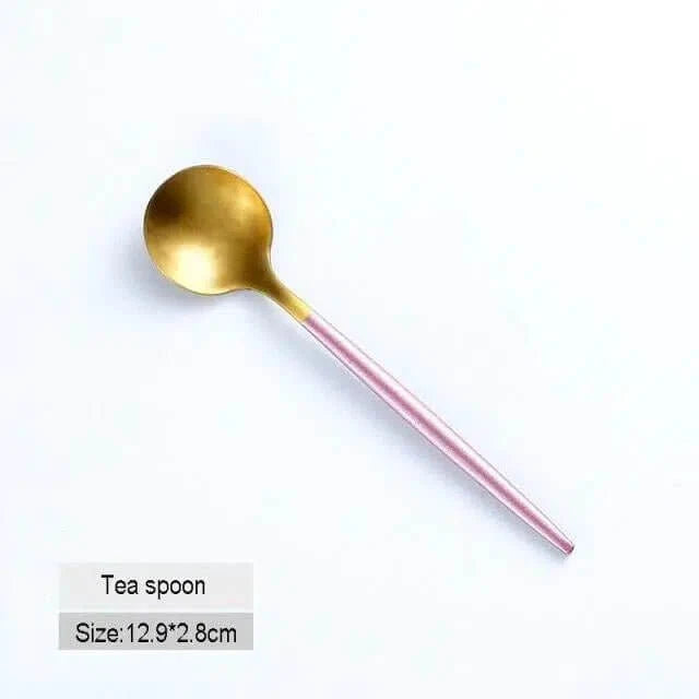 Pink & Gold Cutlery Set – alternate view 5