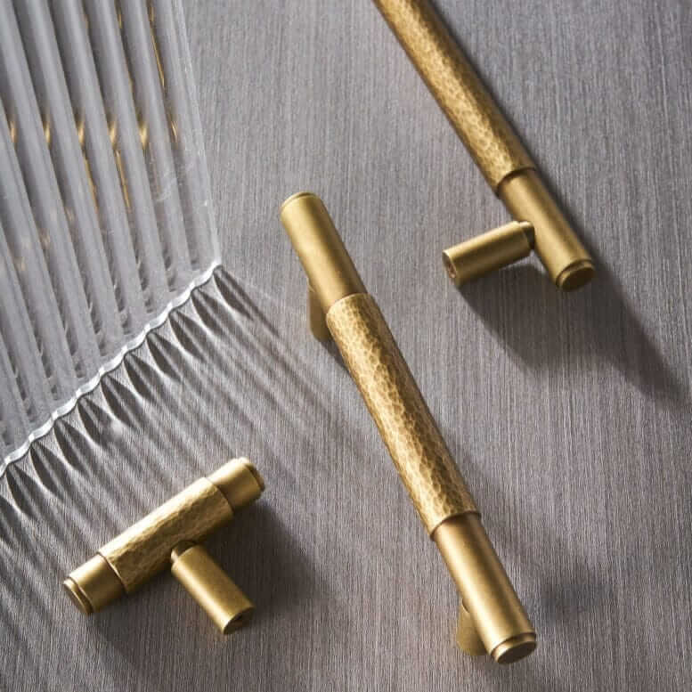 Satin Akzo Handle
